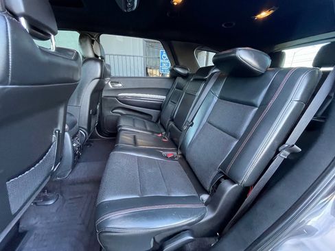 Used 2017 Dodge Durango R/T w/ Technology Group image 16