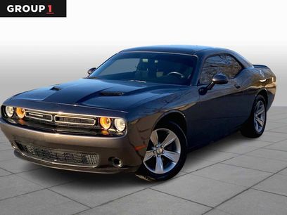 Used 2019 Dodge Challenger SXT