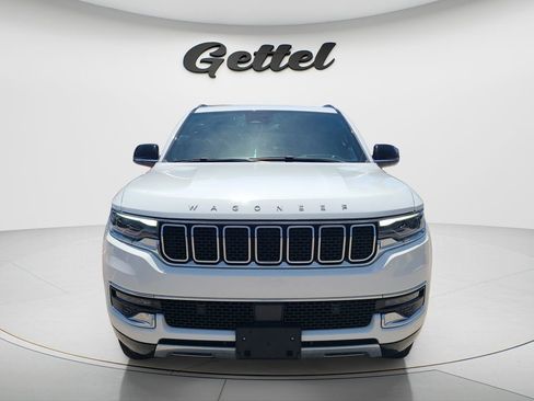 Used 2024 Jeep Wagoneer Series III w/ Flexible Seating Group AWD/4WD image 2