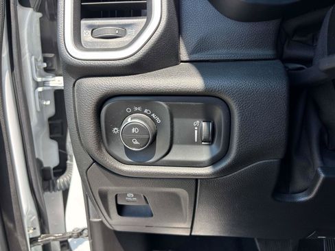 Certified 2022 RAM 1500 Big Horn AWD/4WD image 18