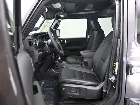 New 2026 Jeep Wrangler Unlimited Sahara image 14