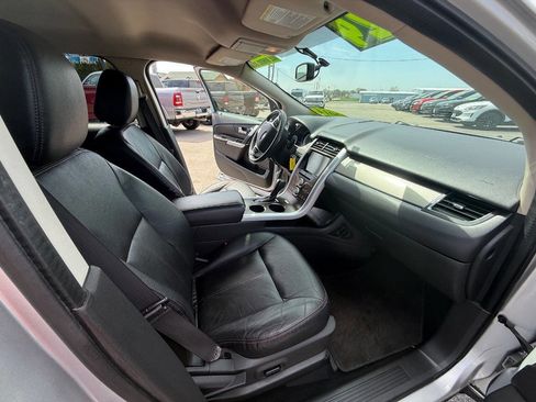 Used 2014 Ford Edge SEL w/ Equipment Group 205A AWD/4WD image 13