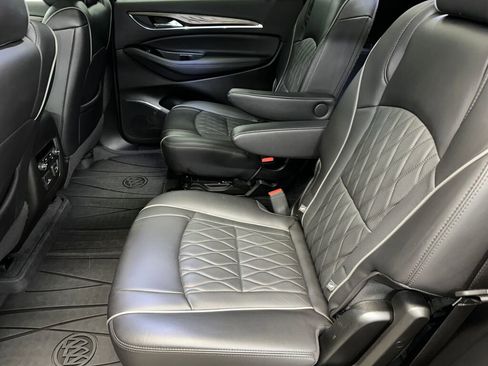 Certified 2023 Buick Enclave Avenir w/ Avenir Technology Package image 22
