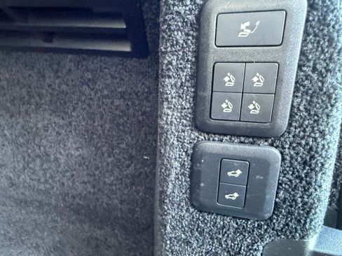 Certified 2019 Land Rover Range Rover Autobiography image 33