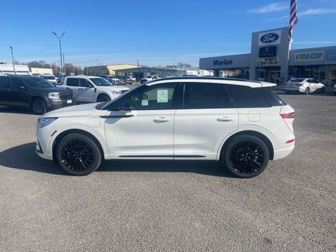 New 2025 Lincoln Corsair Grand Touring w/ Equipment Group 301A AWD/4WD image 3