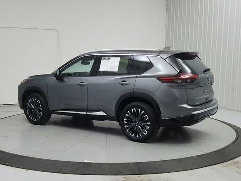 Used 2026 Nissan Rogue Platinum w/ Platinum Premium Package AWD/4WD image 5