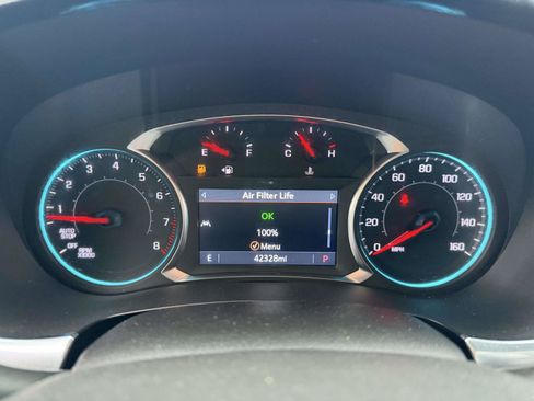 Used 2023 Chevrolet Traverse LT AWD/4WD image 25