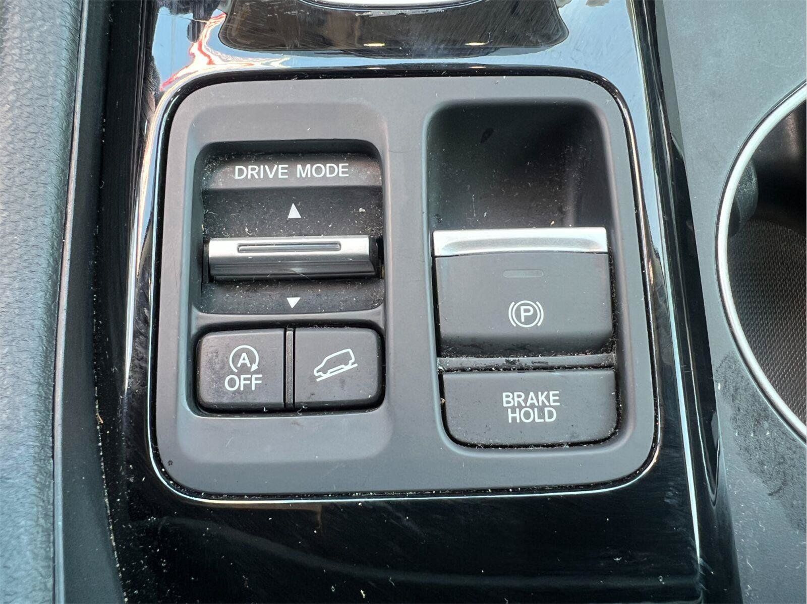 Used 2023 Honda Pilot Elite image 46