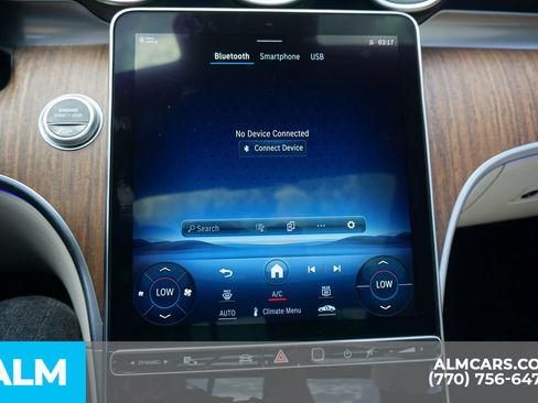 Used 2023 Mercedes-Benz C 300 Sedan image 40