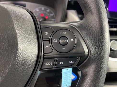 Used 2024 Toyota Corolla LE FWD image 15