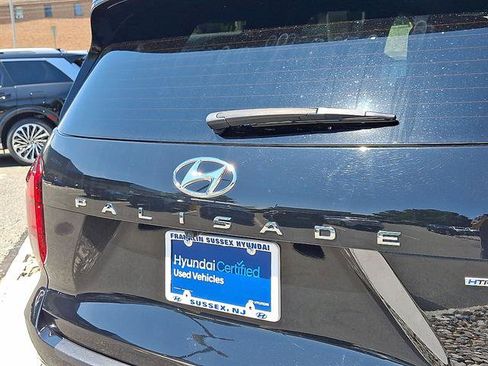 Certified 2024 Hyundai Palisade Calligraphy AWD/4WD image 16