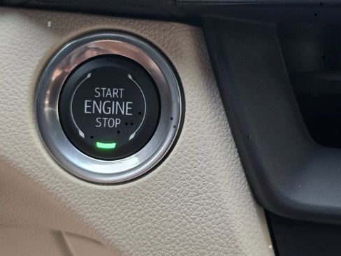 New 2025 Cadillac CT4 Premium Luxury image 25