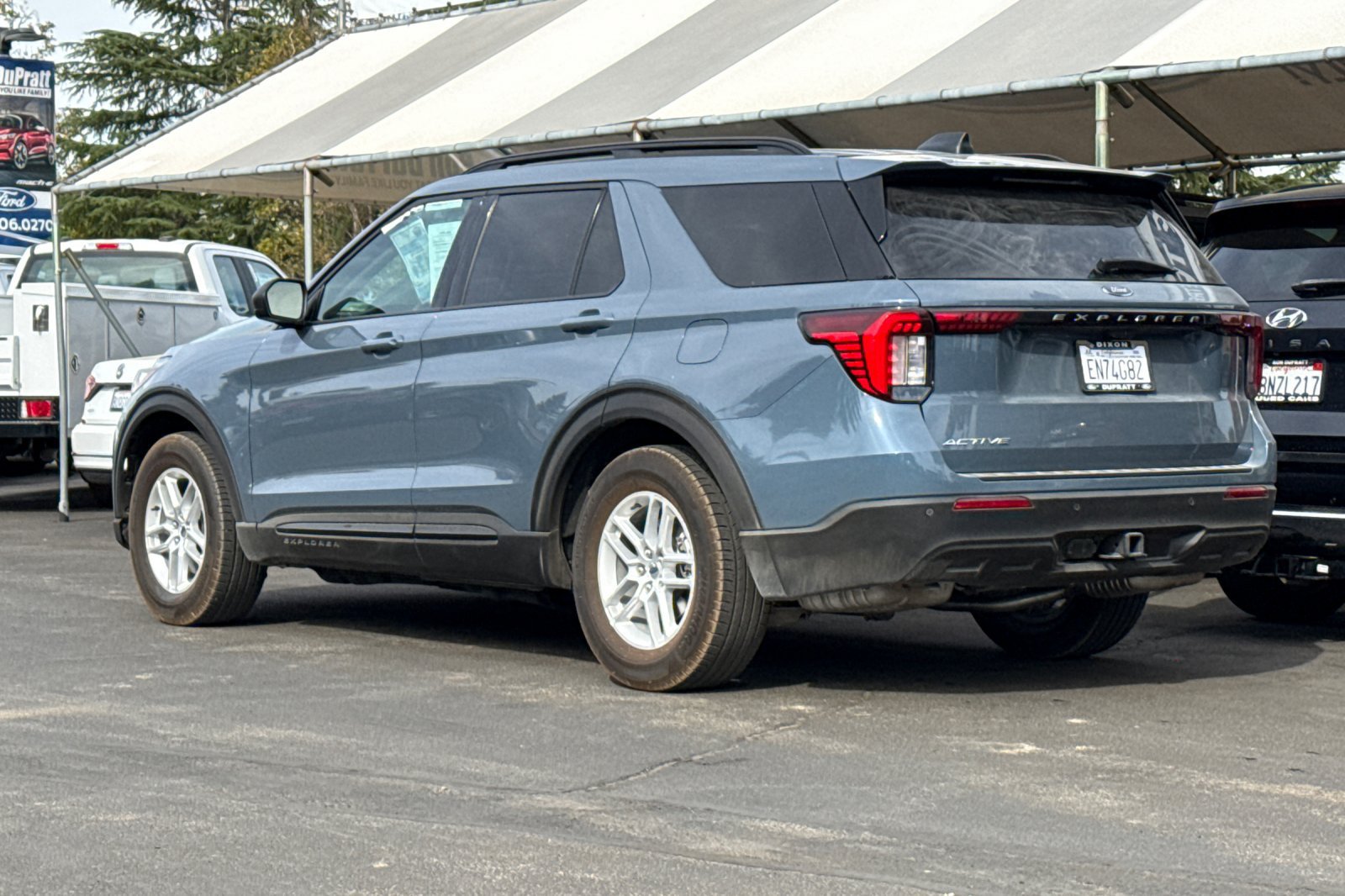 Used 2026 Ford Explorer Active RWD image 6