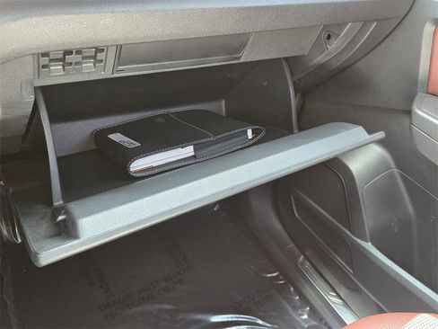 Used 2023 Volkswagen Atlas Cross Sport SEL Premium R-Line image 21