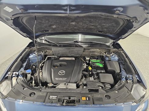 Used 2018 MAZDA CX-5 Touring w/ Preferred Equipment Package AWD/4WD image 10