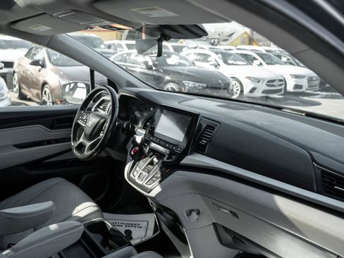 Used 2019 Honda Odyssey EX-L image 16