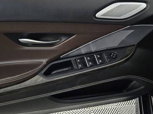 Used 2017 BMW M6 Convertible RWD image 29