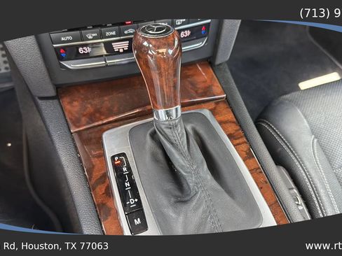 Used 2011 Mercedes-Benz E 550 Coupe image 39