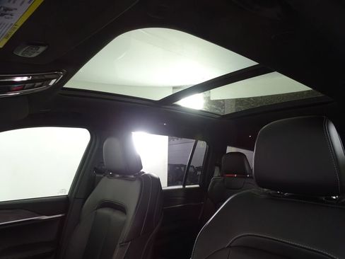 New 2025 Jeep Grand Cherokee L Limited image 11