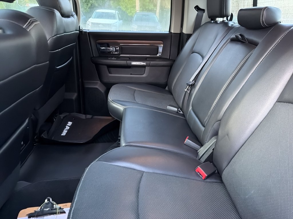 Used 2017 RAM 1500 Laramie w/ Convenience Group AWD/4WD image 34