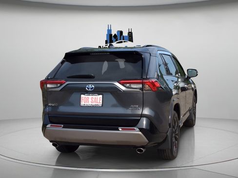 Used 2022 Toyota RAV4 XSE w/ XSE Grade Weather Package AWD/4WD image 5
