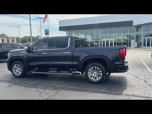 Used 2023 GMC Sierra 1500 Denali AWD/4WD image 6
