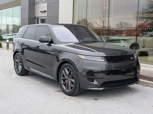 Used 2023 Land Rover Range Rover Sport SE Dynamic image 6