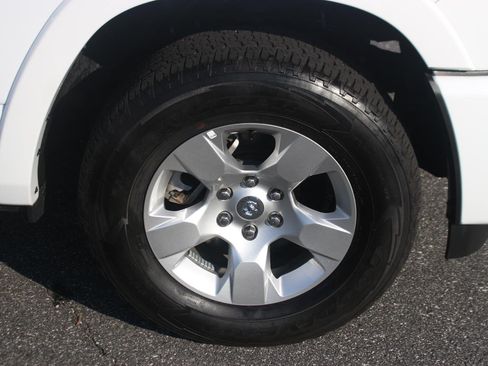 Used 2025 RAM 1500 Big Horn AWD/4WD image 31