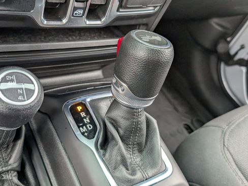 Certified 2022 Jeep Wrangler Unlimited Sport image 23