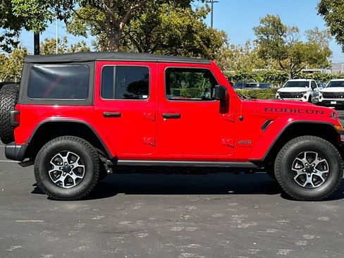 Used 2021 Jeep Wrangler Unlimited Rubicon image 3