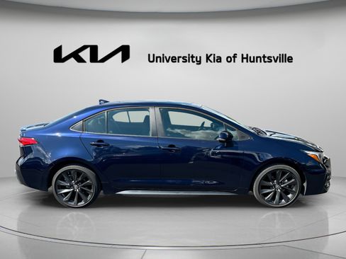 Used 2024 Toyota Corolla SE FWD image 9