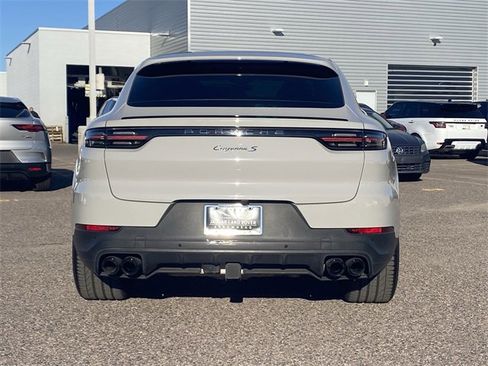 Used 2022 Porsche Cayenne S image 29