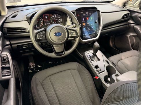 Used 2024 Subaru Crosstrek 2.0i Premium image 5
