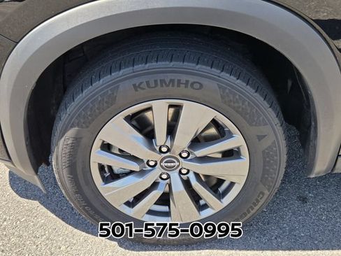 Used 2025 Nissan Pathfinder SV FWD image 20
