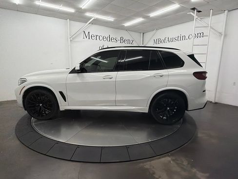 Used 2021 BMW X5 M50i w/ Executive Package AWD/4WD image 4