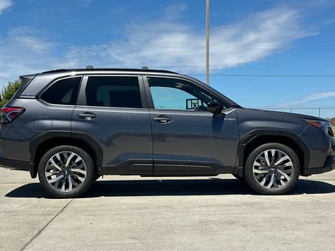 New 2026 Subaru Forester Touring AWD/4WD image 2