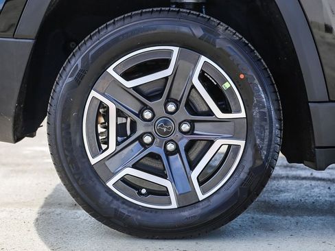 New 2026 Jeep Cherokee Laredo image 12