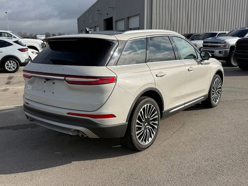 Used 2022 Lincoln Corsair Reserve w/ Equipment Group 201A image 19