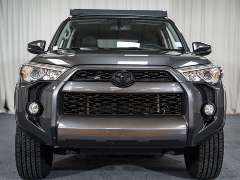 Used 2019 Toyota 4Runner SR5 Premium image 2
