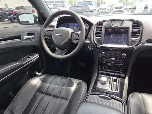 Used 2023 Chrysler 300 S RWD image 28
