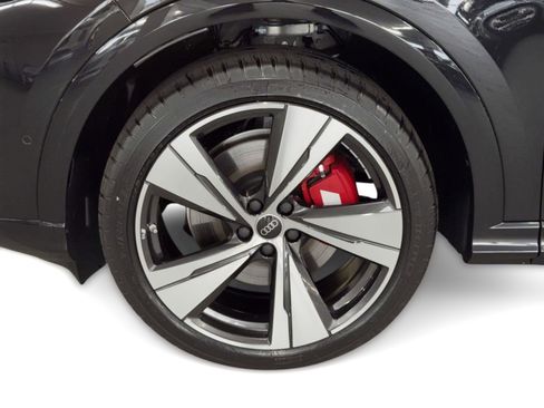 New 2025 Audi SQ5 Premium Plus image 11