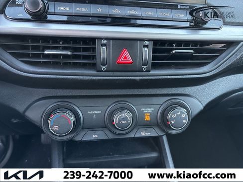 Used 2020 Kia Forte LXS image 19