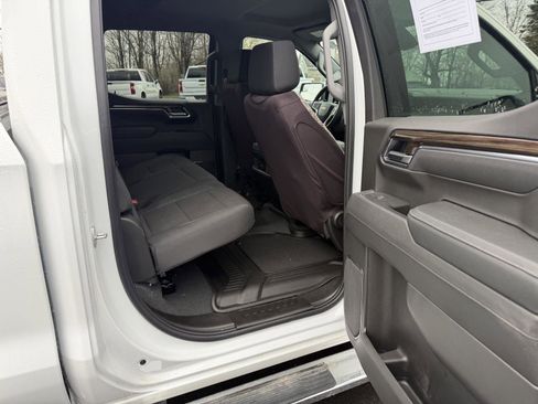 Used 2025 Chevrolet Silverado 1500 LT image 20