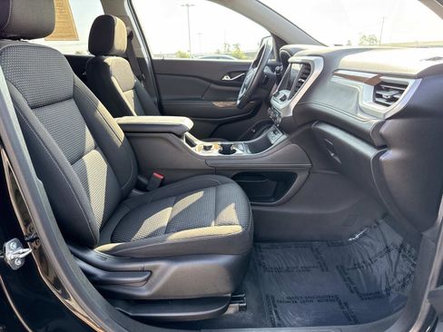 Used 2022 GMC Acadia SLE w/ Driver Convenience Package image 19