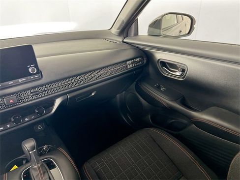 Certified 2024 Honda HR-V Sport image 24