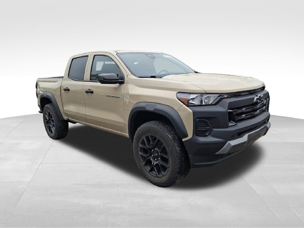 Used 2023 Chevrolet Colorado Trail Boss w/ LPO, Dark Essentials Package AWD/4WD image 1