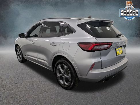 Used 2023 Ford Escape ST-Line w/ Tech Pack #1 AWD/4WD image 6