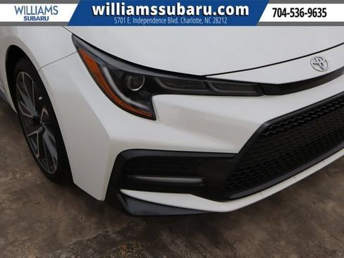 Used 2021 Toyota Corolla SE w/ SE Premium Package FWD image 11