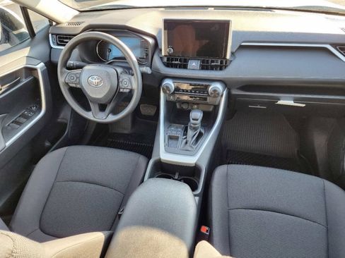 Used 2023 Toyota RAV4 LE FWD image 22