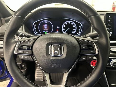Used 2022 Honda Accord Sport image 16